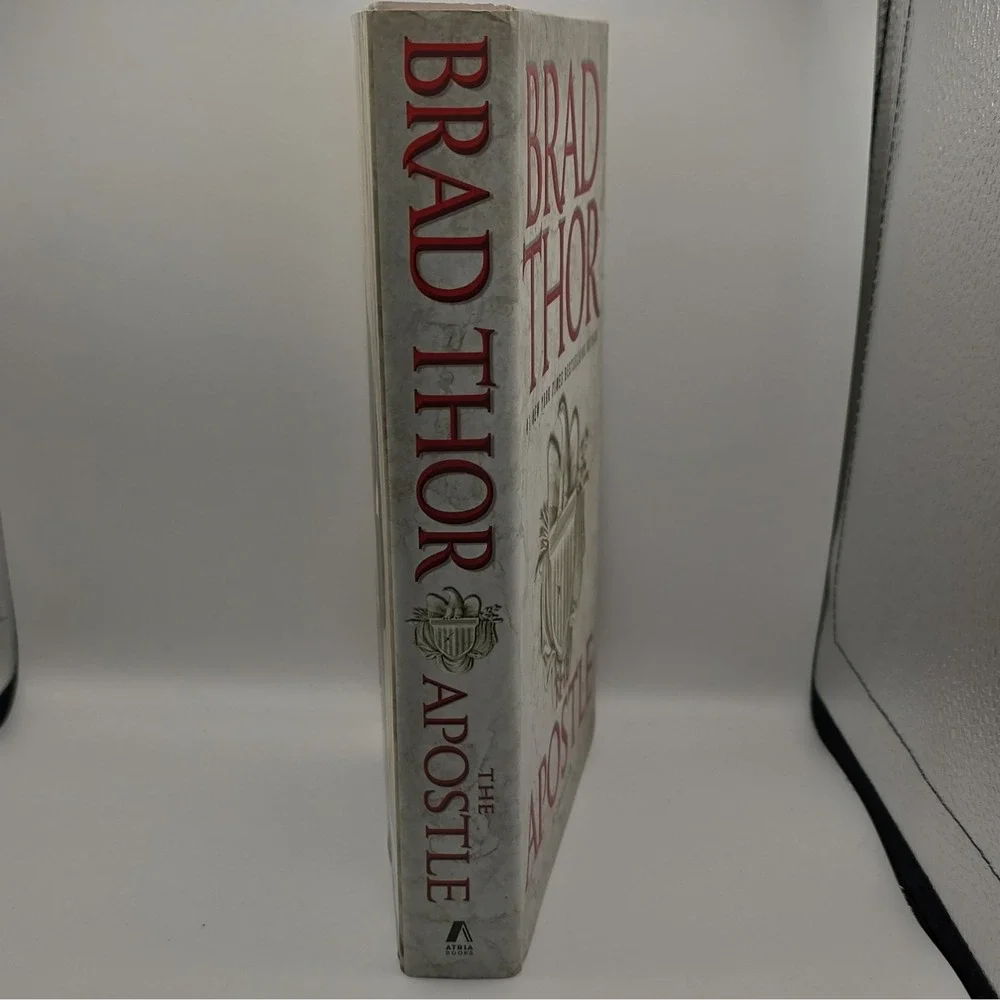 Brad Thor The Apostle Scot Harvath HC 2009 Atria 1st Ed w/ Dust Jacket